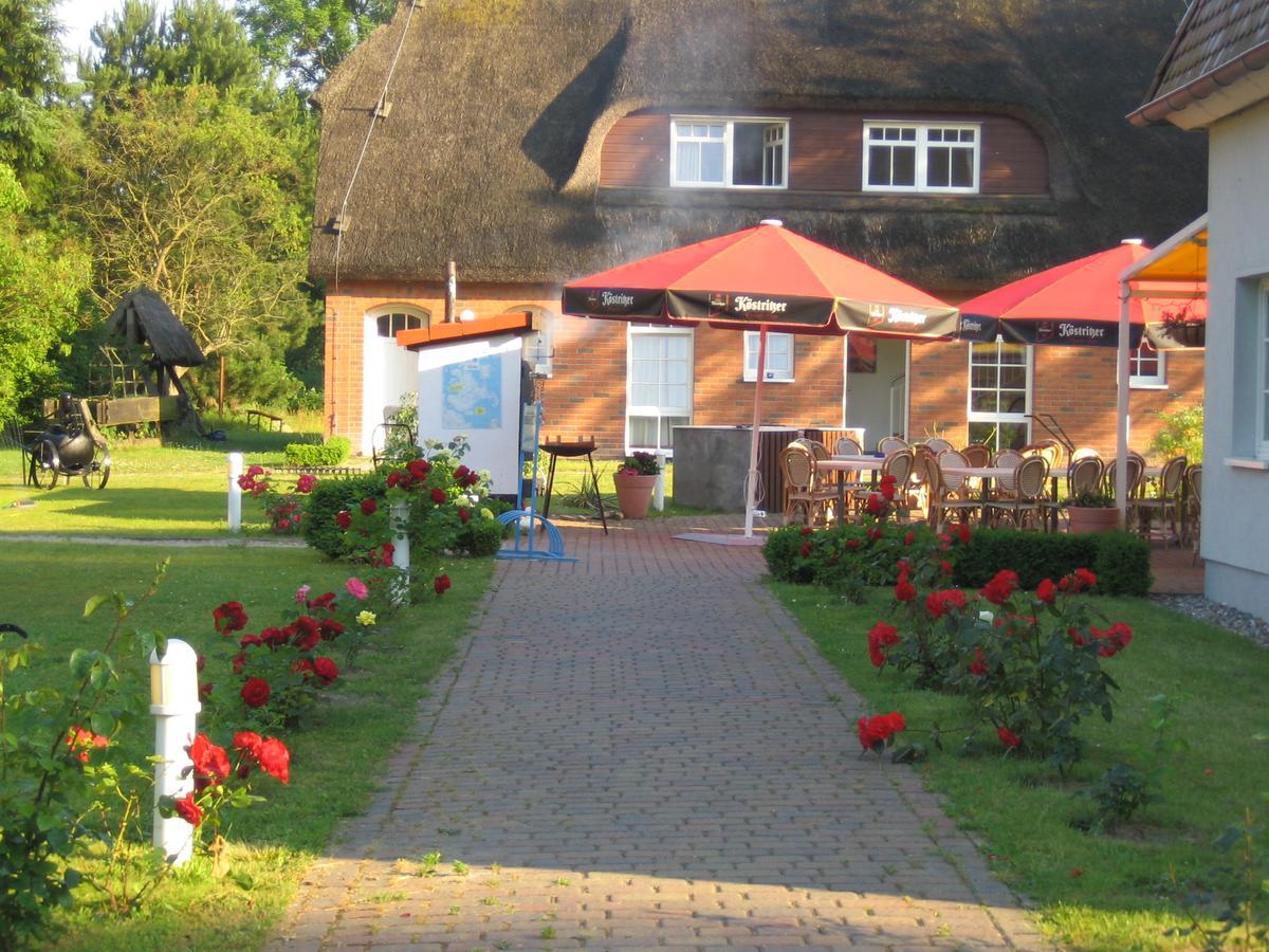 Hotel Alt Wittower Krug Wiek auf Rügen Exterior foto